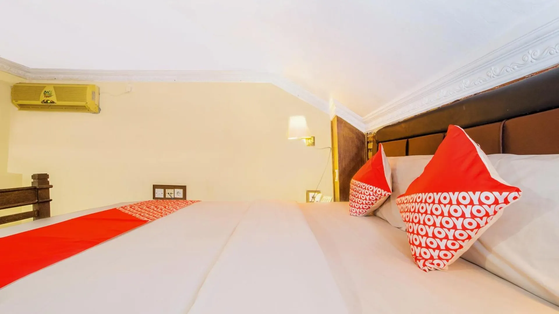 Super Oyo 3118 Maxi Budget Kuta Lombok Hotell