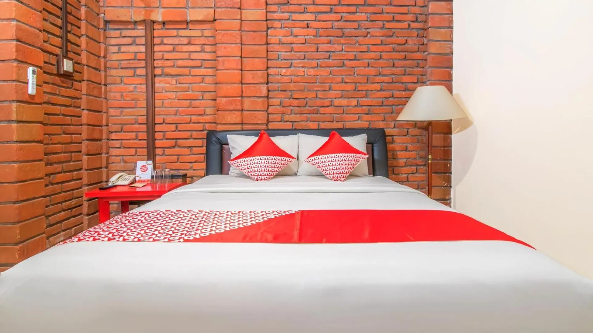 Hotell Super Oyo 3118 Maxi Budget Kuta Lombok